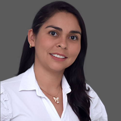 Nieves Paola Toloza Becerra